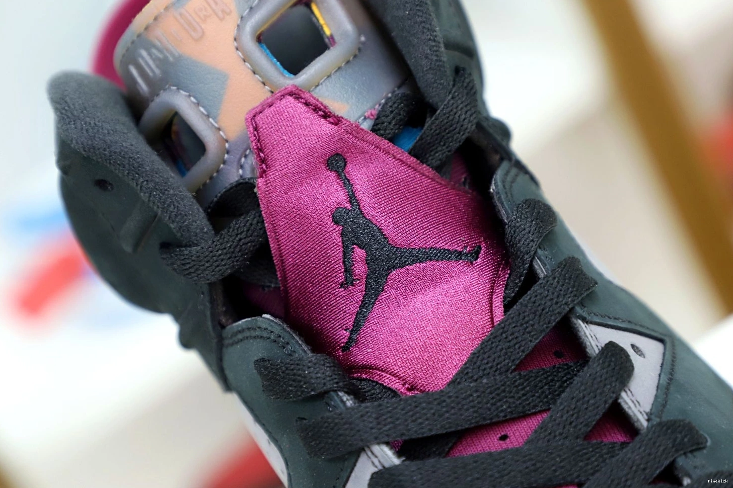 BORDEAUX AIR JORDAN RETRO 6 0118